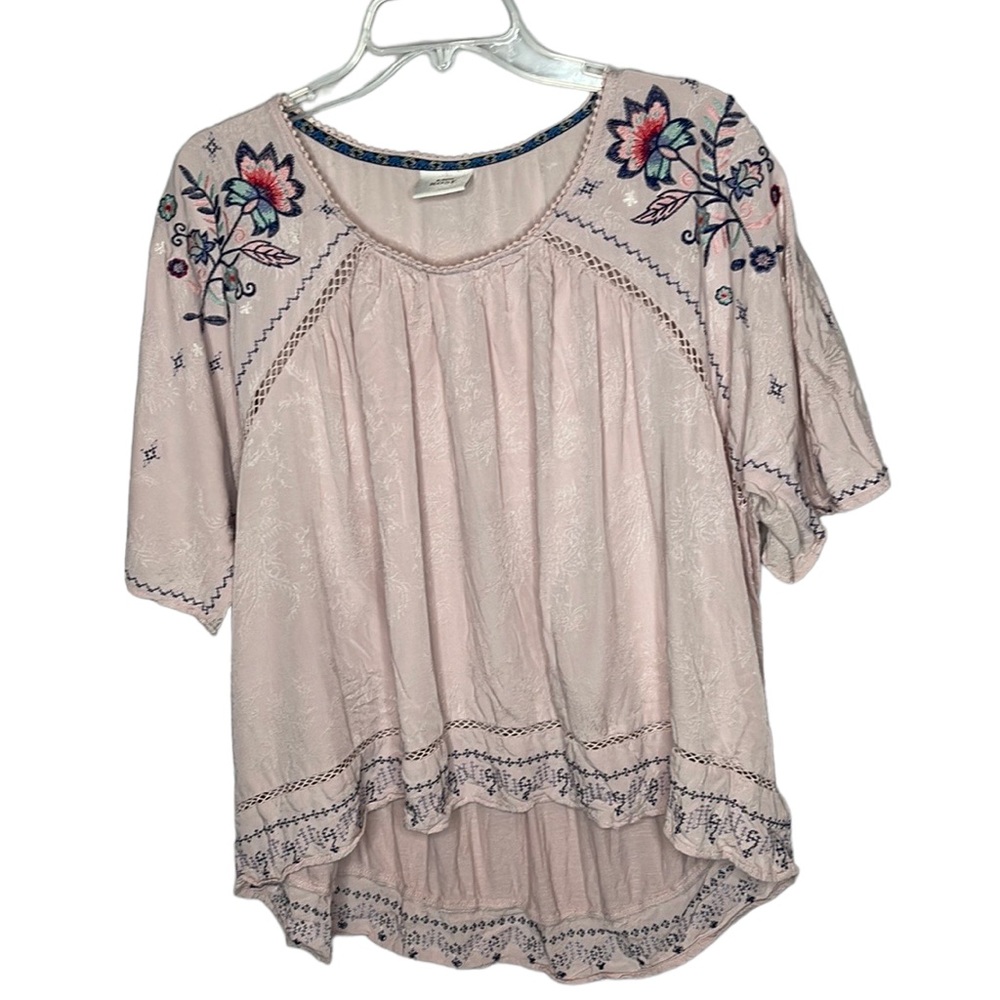 Knox Rose Embroidered Pink Top. Size XL.